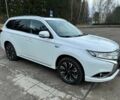 Білий Міцубісі Аутлендер, об'ємом двигуна 0 л та пробігом 130 тис. км за 17000 $, фото 1 на Automoto.ua