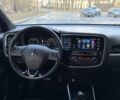 Белый Мицубиси Аутлендер, объемом двигателя 2.4 л и пробегом 130 тыс. км за 16200 $, фото 10 на Automoto.ua