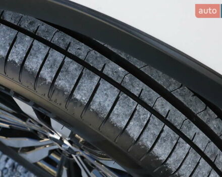 Міцубісі Аутлендер 2018 у Дрогобичі на Automoto.ua Білий Міцубісі Аутлендер, об'ємом двигуна 2.4 л та пробігом 59 тис. км за 17999 $, фото 72 на Automoto.ua