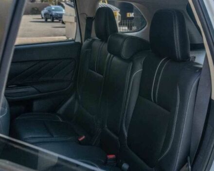 Белый Мицубиси Аутлендер, объемом двигателя 2 л и пробегом 89 тыс. км за 8500 $, фото 14 на Automoto.ua