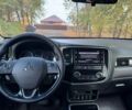 Мицубиси Аутлендер 2018 в Киеве на Automoto.ua Белый Мицубиси Аутлендер, объемом двигателя 2.4 л и пробегом 98 тыс. км за 12000 $, фото 7 на Automoto.ua