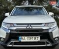 Белый Мицубиси Аутлендер, объемом двигателя 2 л и пробегом 45 тыс. км за 20200 $, фото 35 на Automoto.ua