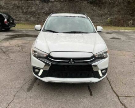 Белый Мицубиси Аутлендер, объемом двигателя 2.4 л и пробегом 67 тыс. км за 7000 $, фото 1 на Automoto.ua