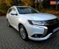 Мицубиси Аутлендер 2018 в Львове на Automoto.ua Белый Мицубиси Аутлендер, объемом двигателя 2 л и пробегом 177 тыс. км за 19950 $, фото 18 на Automoto.ua