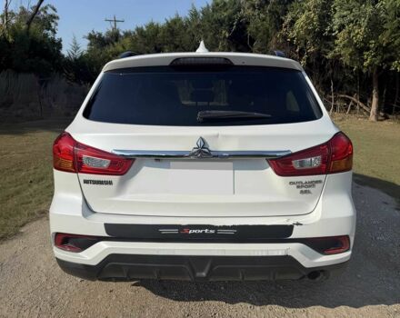 Белый Мицубиси Аутлендер, объемом двигателя 2.4 л и пробегом 45 тыс. км за 5400 $, фото 5 на Automoto.ua