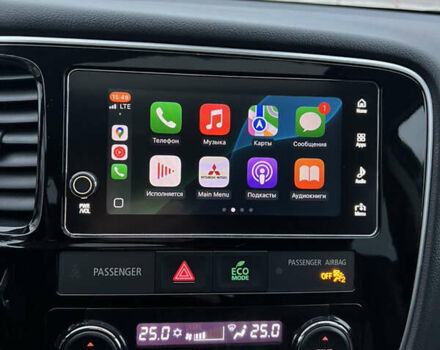 Білий Міцубісі Аутлендер, об'ємом двигуна 2 л та пробігом 191 тис. км за 18800 $, фото 15 на Automoto.ua