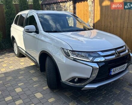 Белый Мицубиси Аутлендер, объемом двигателя 2 л и пробегом 56 тыс. км за 19400 $, фото 38 на Automoto.ua