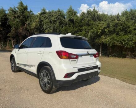 Белый Мицубиси Аутлендер, объемом двигателя 2.4 л и пробегом 37 тыс. км за 13200 $, фото 7 на Automoto.ua