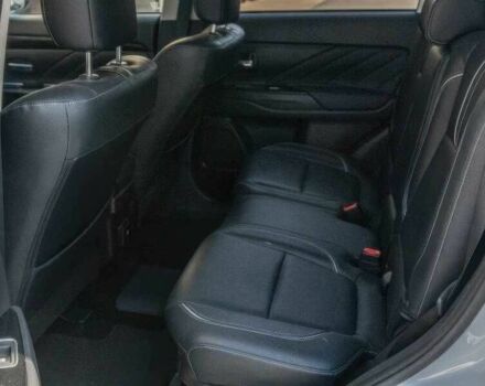 Белый Мицубиси Аутлендер, объемом двигателя 2 л и пробегом 89 тыс. км за 8500 $, фото 13 на Automoto.ua