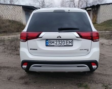 Белый Мицубиси Аутлендер, объемом двигателя 2.4 л и пробегом 122 тыс. км за 17400 $, фото 5 на Automoto.ua