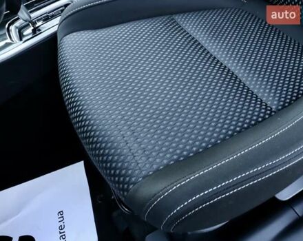 Міцубісі Аутлендер 2018 у Дрогобичі на Automoto.ua Білий Міцубісі Аутлендер, об'ємом двигуна 2.4 л та пробігом 59 тис. км за 17999 $, фото 63 на Automoto.ua