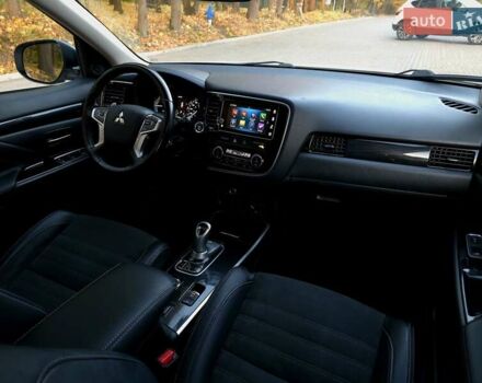 Мицубиси Аутлендер 2018 в Львове на Automoto.ua Белый Мицубиси Аутлендер, объемом двигателя 2 л и пробегом 177 тыс. км за 19950 $, фото 23 на Automoto.ua