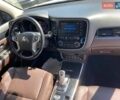 Белый Мицубиси Аутлендер, объемом двигателя 2 л и пробегом 225 тыс. км за 17900 $, фото 10 на Automoto.ua