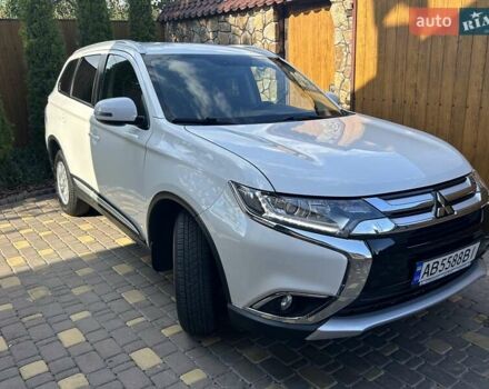 Белый Мицубиси Аутлендер, объемом двигателя 2 л и пробегом 56 тыс. км за 19400 $, фото 30 на Automoto.ua