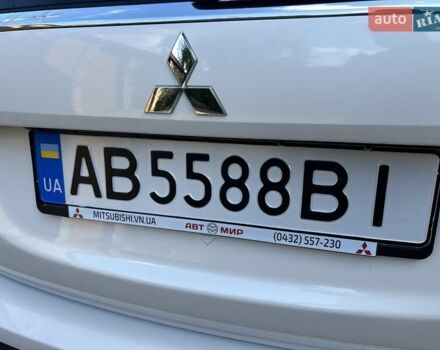 Белый Мицубиси Аутлендер, объемом двигателя 2 л и пробегом 56 тыс. км за 19400 $, фото 45 на Automoto.ua
