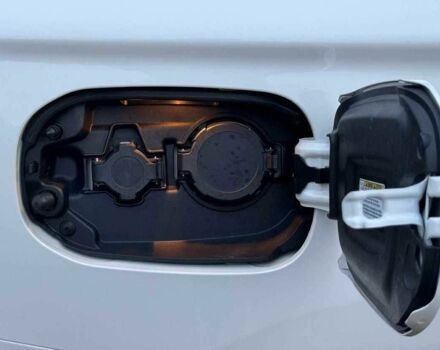 Білий Міцубісі Аутлендер, об'ємом двигуна 0 л та пробігом 130 тис. км за 17000 $, фото 15 на Automoto.ua