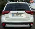 Белый Мицубиси Аутлендер, объемом двигателя 2 л и пробегом 45 тыс. км за 20200 $, фото 18 на Automoto.ua