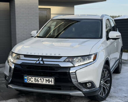 Белый Мицубиси Аутлендер, объемом двигателя 2.4 л и пробегом 91 тыс. км за 19199 $, фото 31 на Automoto.ua