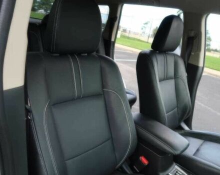 Білий Міцубісі Аутлендер, об'ємом двигуна 2 л та пробігом 30 тис. км за 7500 $, фото 14 на Automoto.ua