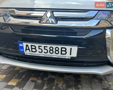 Белый Мицубиси Аутлендер, объемом двигателя 2 л и пробегом 56 тыс. км за 19400 $, фото 49 на Automoto.ua