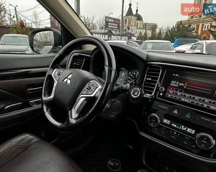 Белый Мицубиси Аутлендер, объемом двигателя 2 л и пробегом 192 тыс. км за 19500 $, фото 19 на Automoto.ua