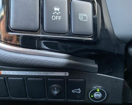 Білий Міцубісі Аутлендер, об'ємом двигуна 2.4 л та пробігом 147 тис. км за 21000 $, фото 6 на Automoto.ua