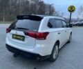 Белый Мицубиси Аутлендер, объемом двигателя 2.4 л и пробегом 53 тыс. км за 32900 $, фото 5 на Automoto.ua