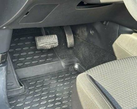 Белый Мицубиси Аутлендер, объемом двигателя 2 л и пробегом 19 тыс. км за 18500 $, фото 18 на Automoto.ua