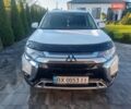 Белый Мицубиси Аутлендер, объемом двигателя 2 л и пробегом 108 тыс. км за 19000 $, фото 1 на Automoto.ua