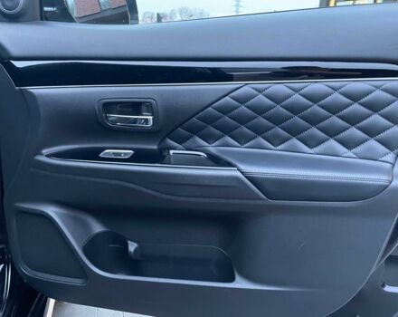 Белый Мицубиси Аутлендер, объемом двигателя 2.4 л и пробегом 53 тыс. км за 32900 $, фото 9 на Automoto.ua