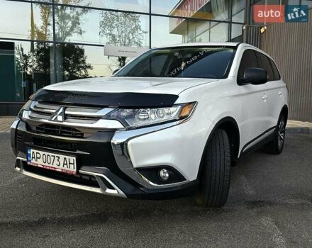 Білий Міцубісі Аутлендер, об'ємом двигуна 2.4 л та пробігом 98 тис. км за 19600 $, фото 9 на Automoto.ua