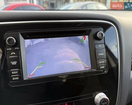 Білий Міцубісі Аутлендер, об'ємом двигуна 2 л та пробігом 19 тис. км за 17700 $, фото 35 на Automoto.ua