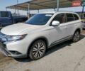 Белый Мицубиси Аутлендер, объемом двигателя 2.36 л и пробегом 128 тыс. км за 3100 $, фото 1 на Automoto.ua