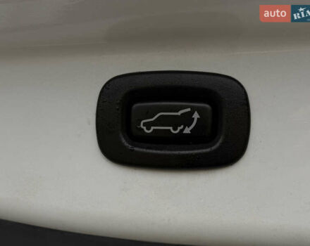 Білий Міцубісі Аутлендер, об'ємом двигуна 2.4 л та пробігом 190 тис. км за 14500 $, фото 15 на Automoto.ua