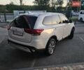 Білий Міцубісі Аутлендер, об'ємом двигуна 2.4 л та пробігом 98 тис. км за 19600 $, фото 10 на Automoto.ua