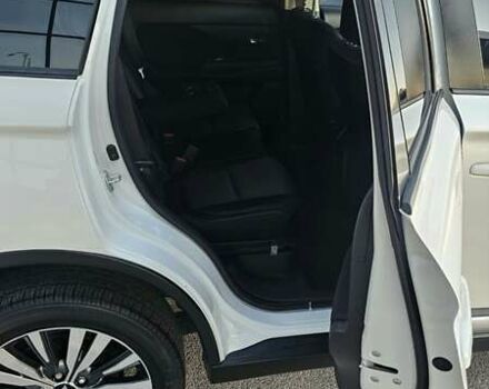 Білий Міцубісі Аутлендер, об'ємом двигуна 2.4 л та пробігом 98 тис. км за 19600 $, фото 18 на Automoto.ua