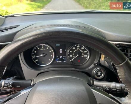 Белый Мицубиси Аутлендер, объемом двигателя 2.36 л и пробегом 160 тыс. км за 17400 $, фото 19 на Automoto.ua