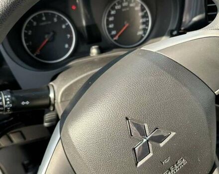 Белый Мицубиси Аутлендер, объемом двигателя 2 л и пробегом 19 тыс. км за 18500 $, фото 30 на Automoto.ua