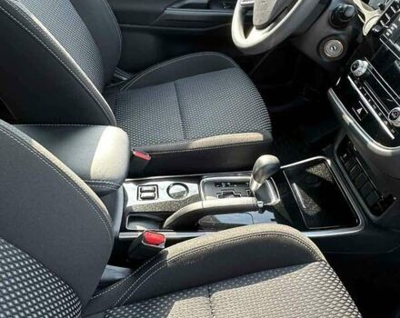 Белый Мицубиси Аутлендер, объемом двигателя 2 л и пробегом 19 тыс. км за 18500 $, фото 40 на Automoto.ua