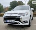 Белый Мицубиси Аутлендер, объемом двигателя 2 л и пробегом 23 тыс. км за 23999 $, фото 1 на Automoto.ua