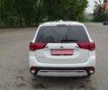 Белый Мицубиси Аутлендер, объемом двигателя 2.36 л и пробегом 40 тыс. км за 18900 $, фото 4 на Automoto.ua