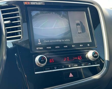 Білий Міцубісі Аутлендер, об'ємом двигуна 2 л та пробігом 45 тис. км за 13500 $, фото 9 на Automoto.ua