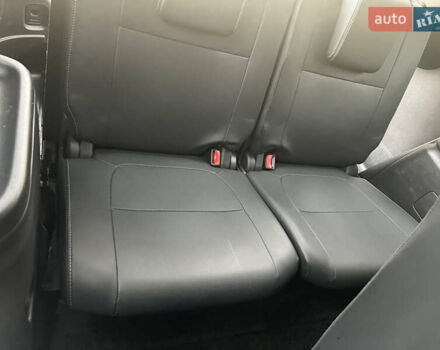 Белый Мицубиси Аутлендер, объемом двигателя 2.36 л и пробегом 59 тыс. км за 25000 $, фото 40 на Automoto.ua