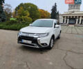 Білий Міцубісі Аутлендер, об'ємом двигуна 2 л та пробігом 74 тис. км за 16500 $, фото 6 на Automoto.ua