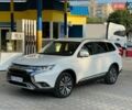 Белый Мицубиси Аутлендер, объемом двигателя 2.36 л и пробегом 57 тыс. км за 23800 $, фото 1 на Automoto.ua
