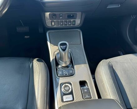 Білий Міцубісі Аутлендер, об'ємом двигуна 2 л та пробігом 45 тис. км за 13500 $, фото 10 на Automoto.ua