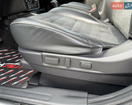 Білий Міцубісі Аутлендер, об'ємом двигуна 2 л та пробігом 52 тис. км за 21500 $, фото 28 на Automoto.ua