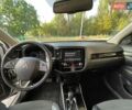 Белый Мицубиси Аутлендер, объемом двигателя 2.36 л и пробегом 57 тыс. км за 23800 $, фото 17 на Automoto.ua