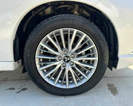 Білий Міцубісі Аутлендер, об'ємом двигуна 2 л та пробігом 35 тис. км за 20000 $, фото 11 на Automoto.ua