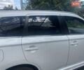 Білий Міцубісі Аутлендер, об'ємом двигуна 2 л та пробігом 58 тис. км за 23500 $, фото 40 на Automoto.ua